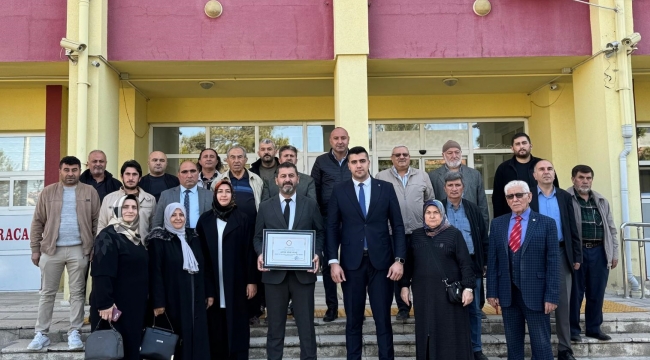 BAŞKAN NUH ALUÇ MAZBATASINI ALDI