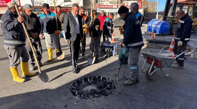 RÖGAR KAPAKLARI VE IZGARALAR ASFALT SEVİYESİNE GELİYOR 